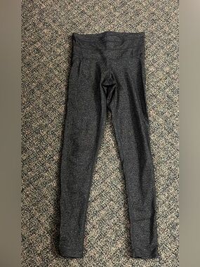 Dark grey leggings